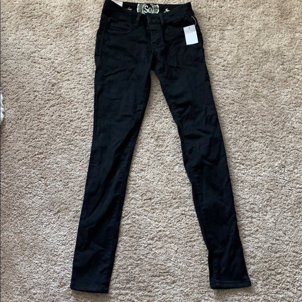 Black kohl’s jeggings never used